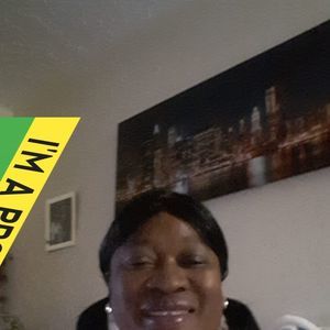 Meet your Posher, Sandra